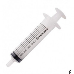 Terumo Disposable Syringes-5mL, Graduated, Concentric, slip tip -Sterile, pkt/100